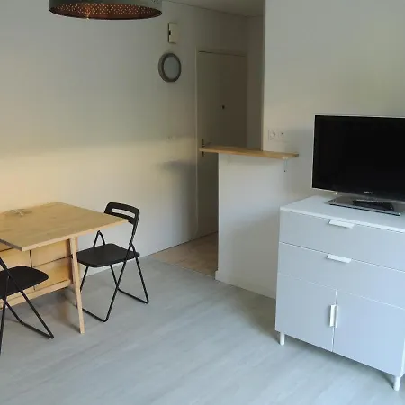 Bat B La Cerisaie Apartment